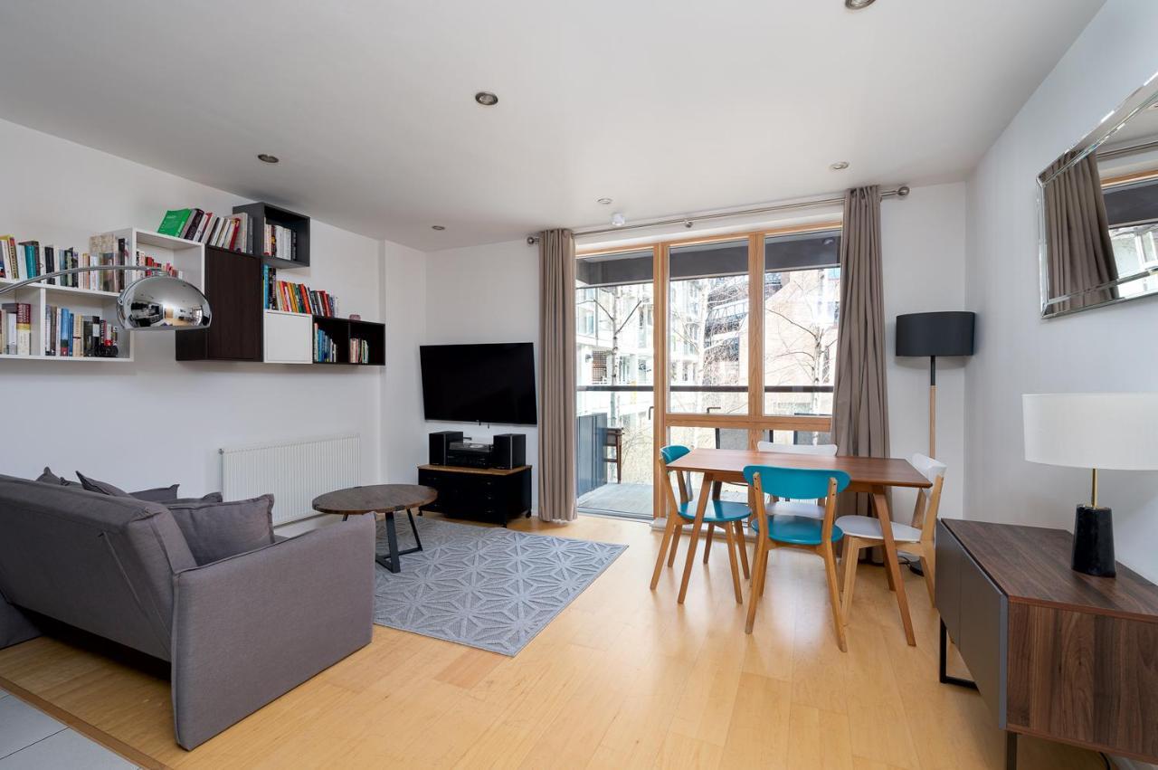 D8 - Canal View Apartment ロンドン エクステリア 写真