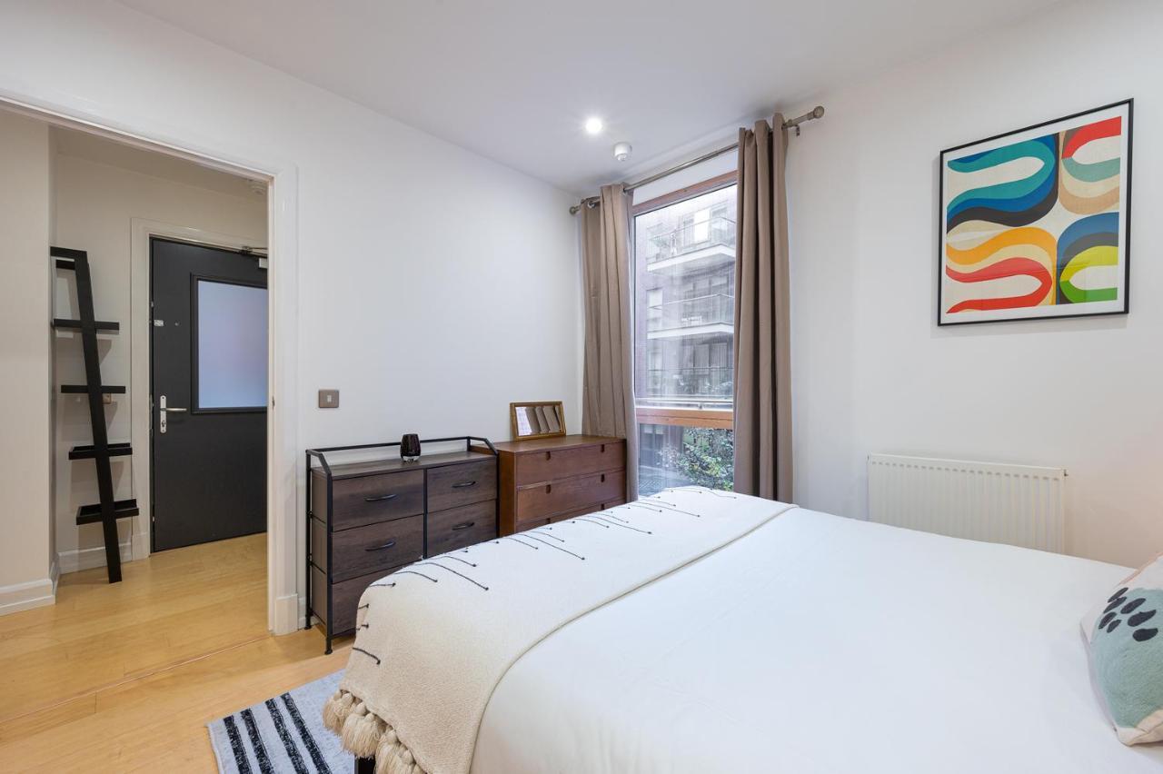 D8 - Canal View Apartment ロンドン エクステリア 写真